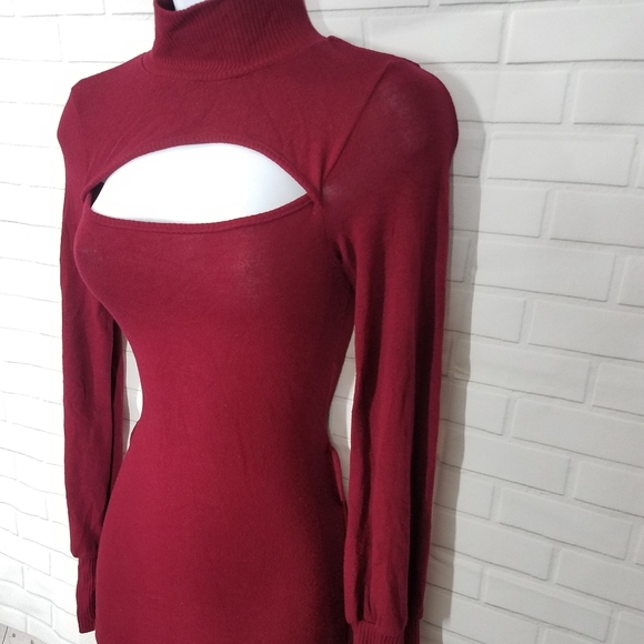 Entro Burgundy Red Cut Out Mock Neck Dress - Picture 2 of 6